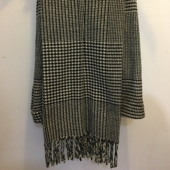 Wool Blend Fringe Houndstooth Plaid Pants - Picture 4 of 7